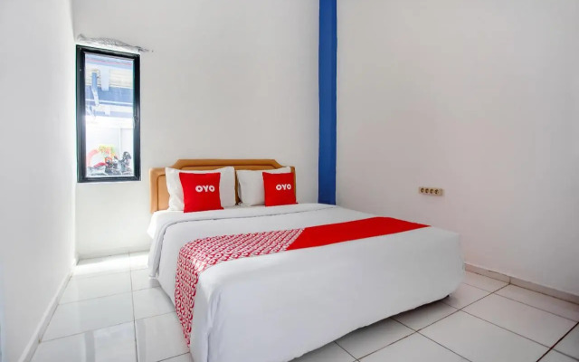 Tunas Plaza Residence by OYO Rooms