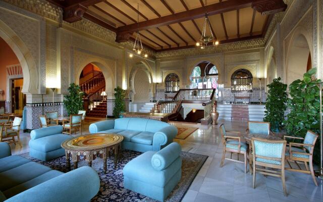 Alhambra Palace Hotel