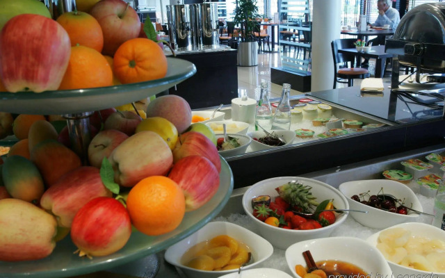 Holiday Inn Bordeaux Sud - Pessac by IHG