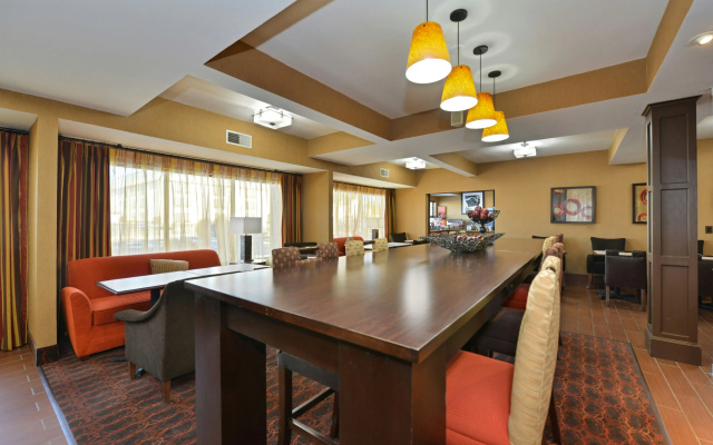 Hampton Inn Collinsville
