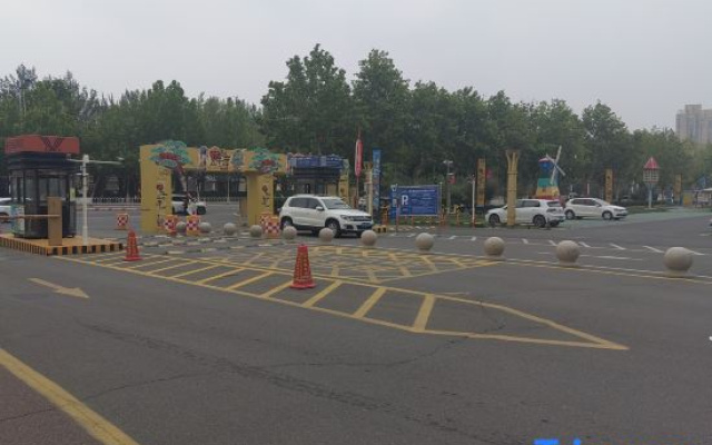 Vienna International Hotel（Ninzhou Dibao Plaza）