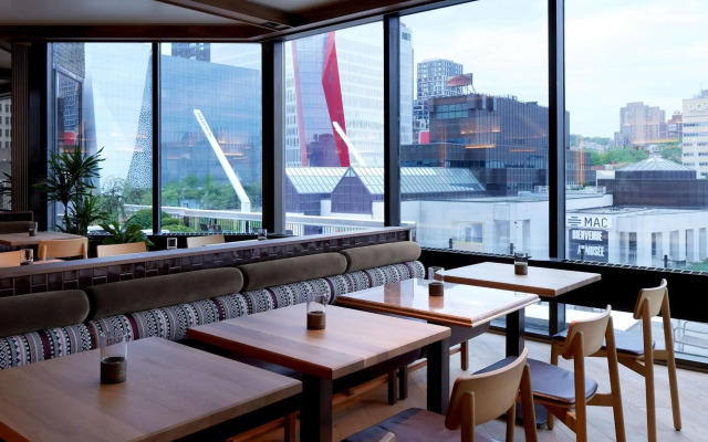 DoubleTree by Hilton Montreal