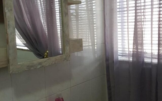 Aandbloem Guest House