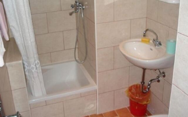 Luna - A3 Doric(4) in Okrug Gornji