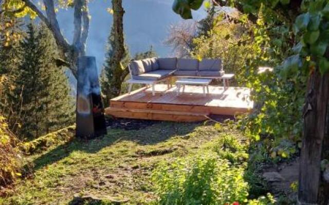 Gstaad Paradise View Chalet with Jacuzzi