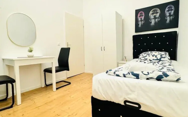 5BR Apartment Near Kaufpark Alterlaa