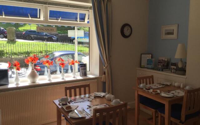 Barbican Reach Bed & Breakfast - B&B