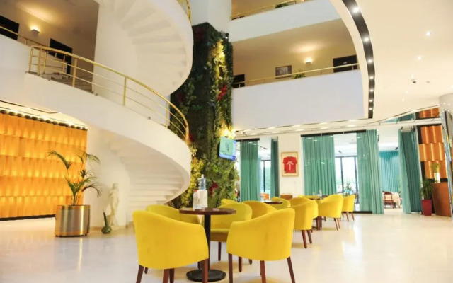 Hotel Leonardo