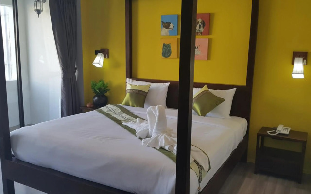 Big Tree Old Town Hotel