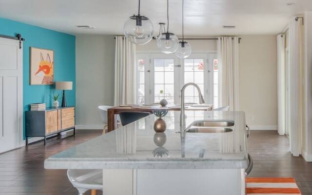 4BR Home in Scottsdale by WanderJaunt