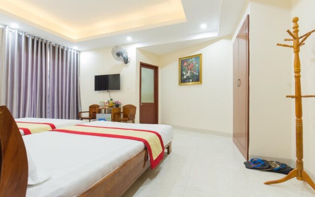 Bien Vang Hotel