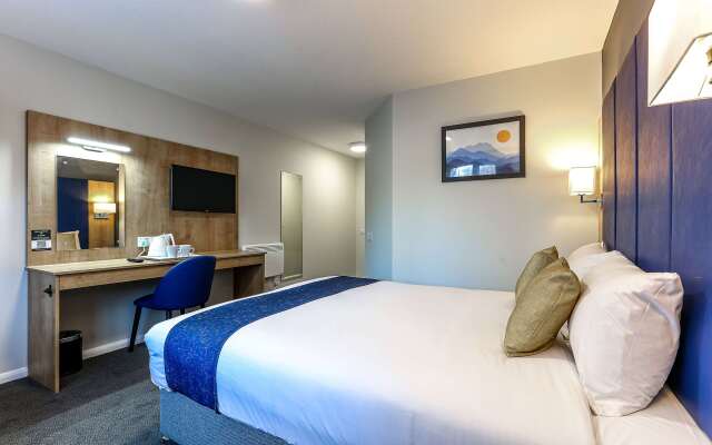 Days Inn by Wyndham London Stansted Airport