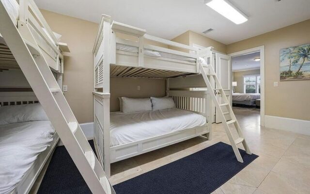 Villa Blanco by Five Star Properties