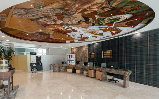 Top Bed Shared Room Men