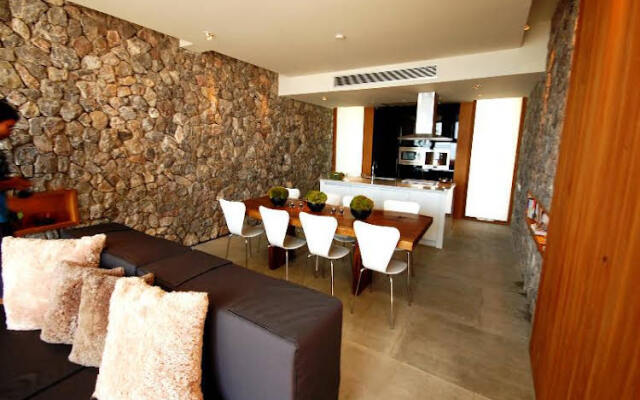 X2 Hua Hin Kui Buri Villas