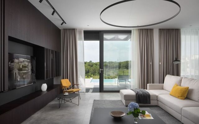 Luxury Villas Mon Perin