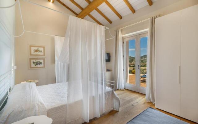 Tenuta Petra Bianca