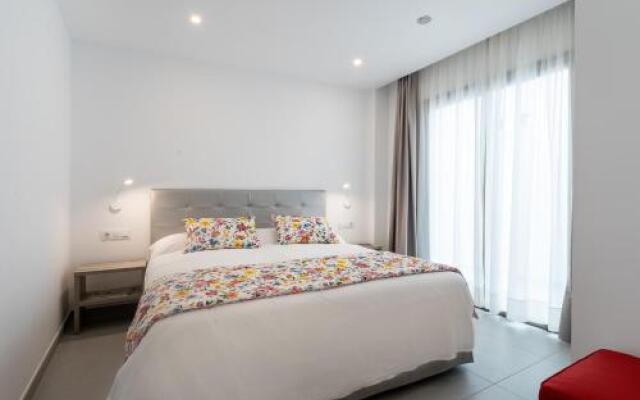 VV LOYANT CANTERAS "by henrypole home"