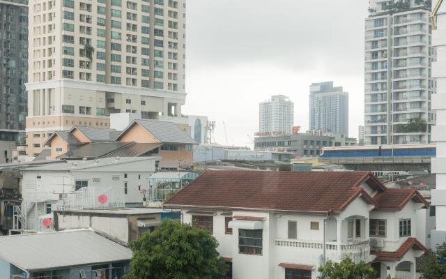Lemon Hostel