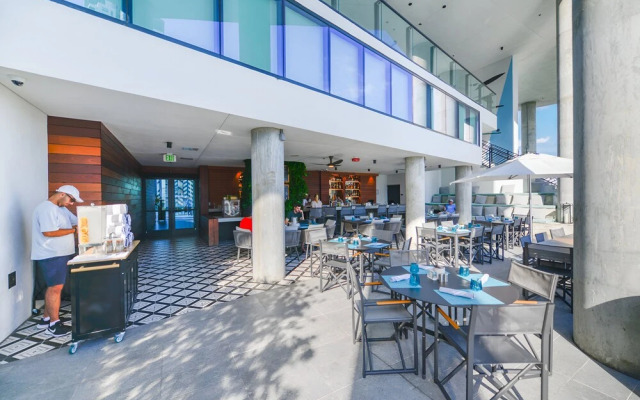 Apt Near Miami's Top Events at Bayfront