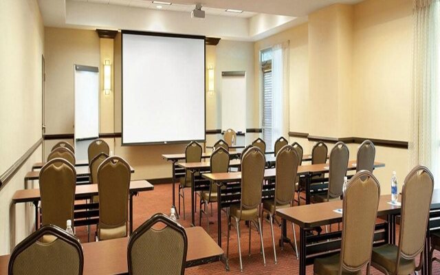 Hyatt Place Dulles Airport North