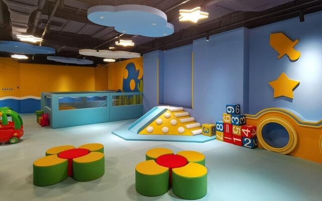 Xianghu Xiaoyao Manor