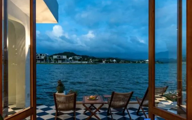 Jiujian Tang Dayu Homestay (Dongqian Lake) – Outside – Ningbo