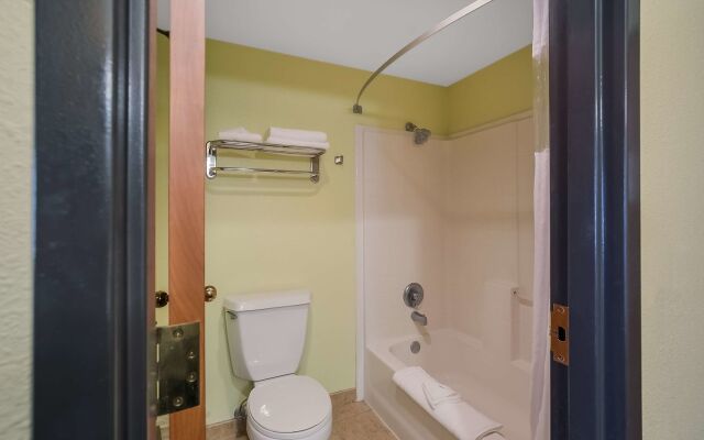 Americas Best Value Sandman Inn
