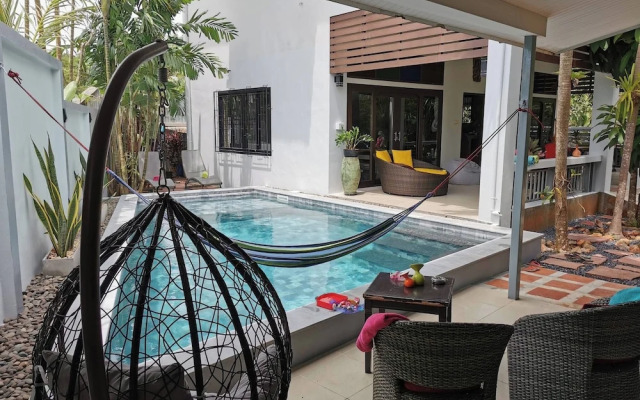 150 m From a Paradise Beach 3 Bedrooms Pool