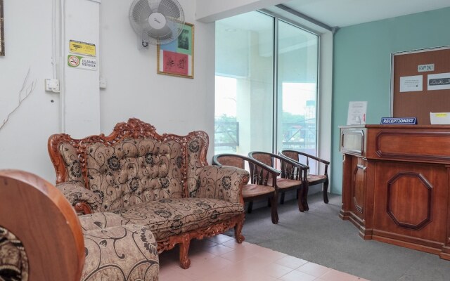 OYO 90120 Mi Hotel Dungun