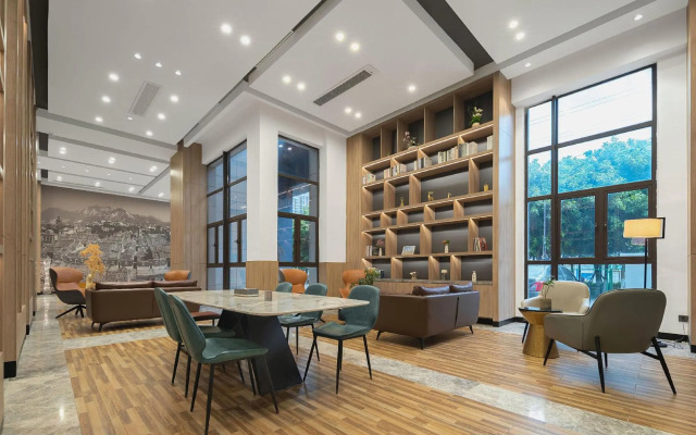 Youth Sunshine Hotel (Xiamen Xiang'an Culture and Education Park)