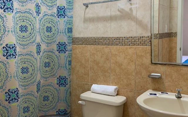 Reef Hostel Manta