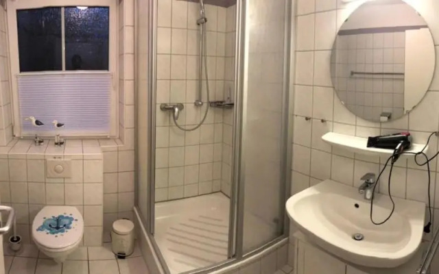 Dat Onnen's Hus - Burhave 16