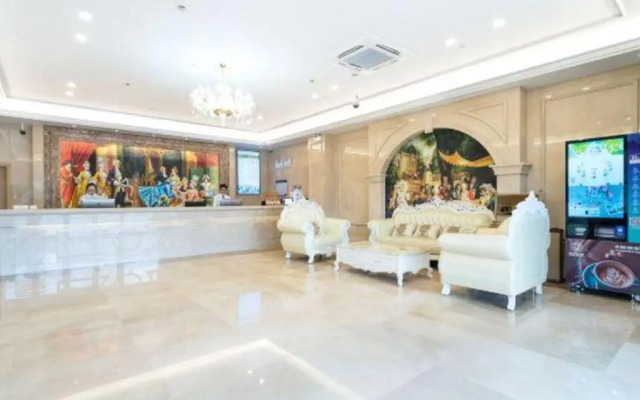 Vienna 3 Best Hotel(Shanghai Hongqiao National Exhibition Sijing)