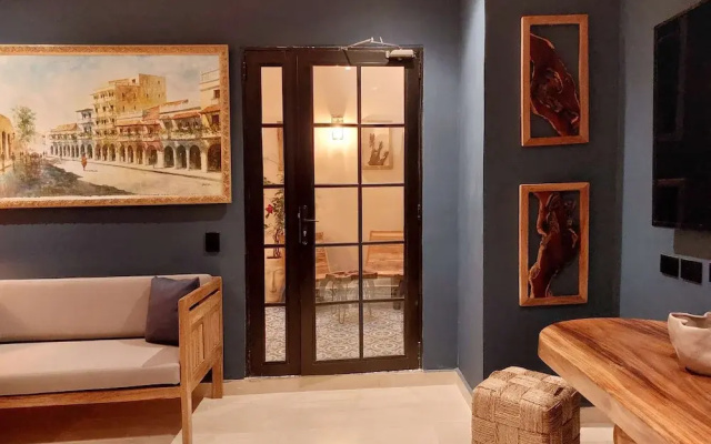 w Spacious 4BR in the Heart of Bocagrande
