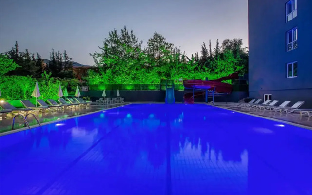 Grand Alisa Hotel – Ex.Royalisa Hotel