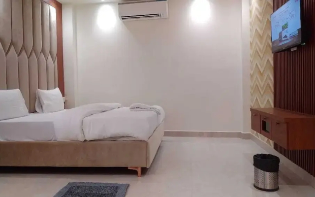 Hotel RIVERB