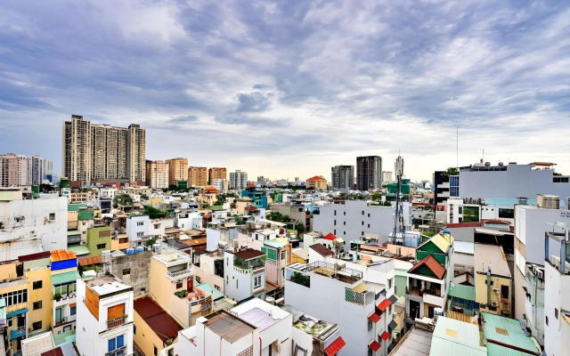 S79 Residences 345AB Apartment