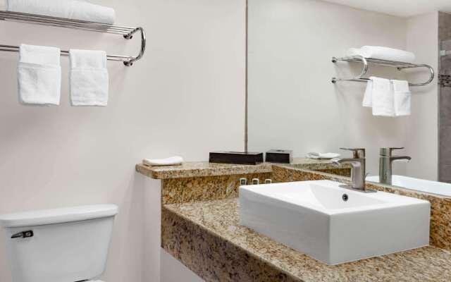 Days Inn by Wyndham Piedras Negras