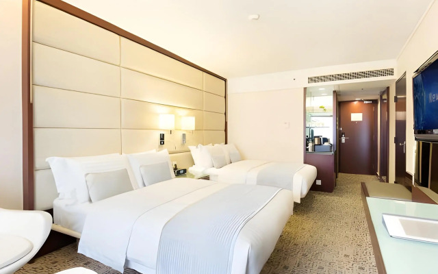 Regal Kowloon Hotel