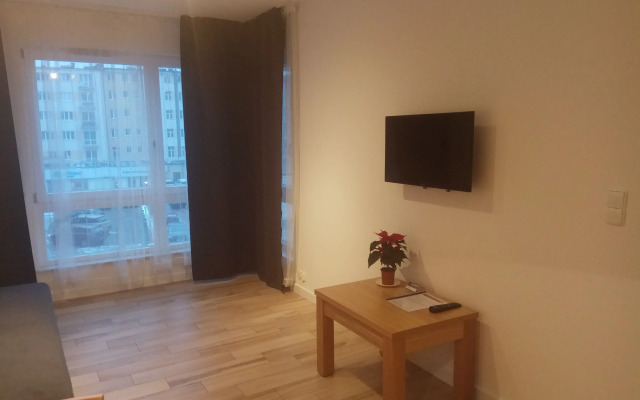 Sleepy3city Aparthotel Batorego 9