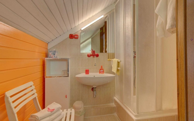 Luxurious Apartment in Bled With Garden