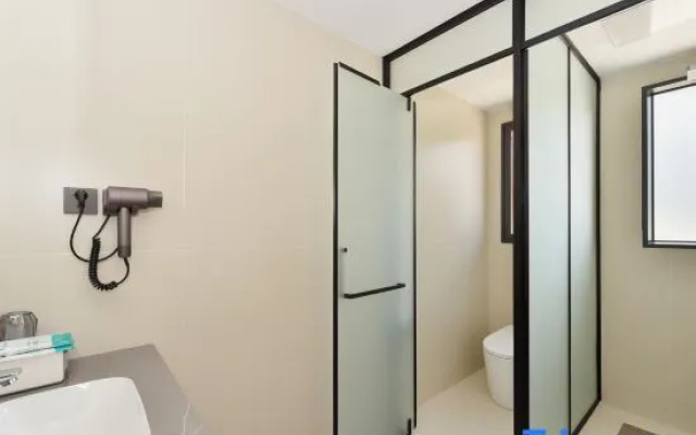 Qianyu Homestay (Huangguoshu Waterfall Scenic Area) — 3-star hotel in Anshun