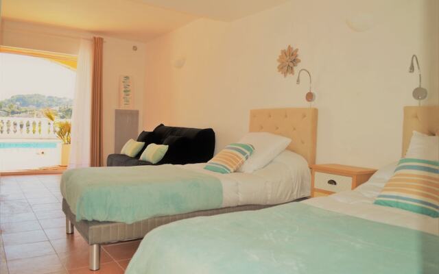 Villa La Terre Des Lauriers Appartement
