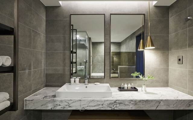 The Suites Hotel Jeju