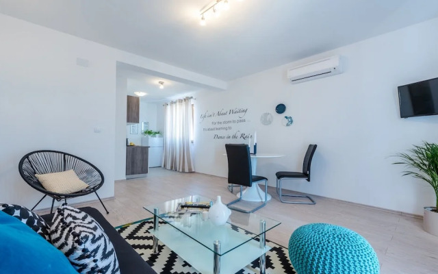 Apartments Made 4U