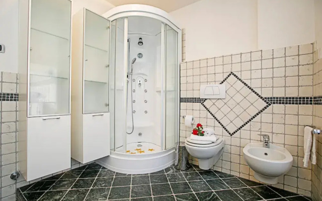 Paulie Apartment in Riva del Garda