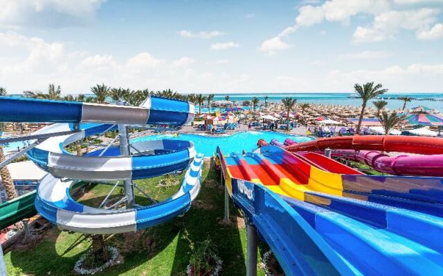 Hawaii Riviera Club Aqua Park-Families and Couples