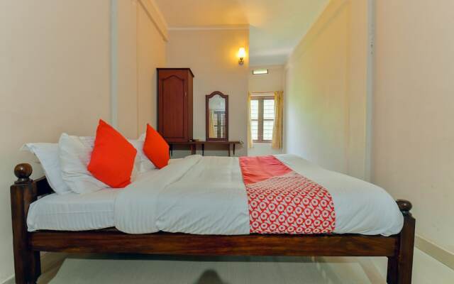 OYO 22767 Holidays Inn Wayanad