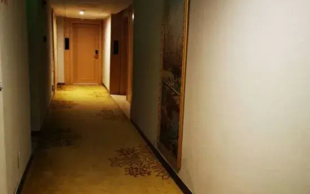 Vienna International Hotel (Bengbu City Gate)